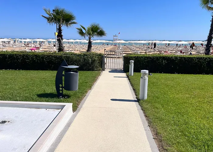 Lejlighed Immobiliare Jvl-frontemar Lido di Jesolo